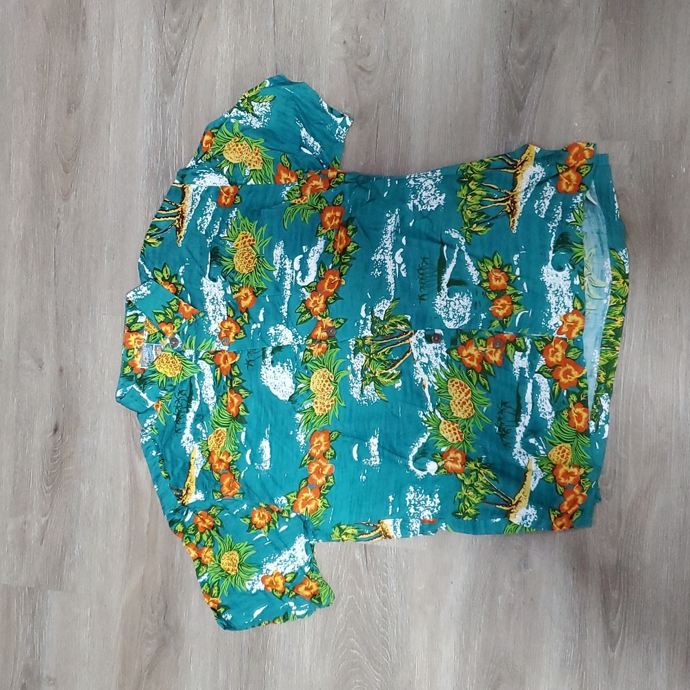 Hawaiian theme Tee Shirt